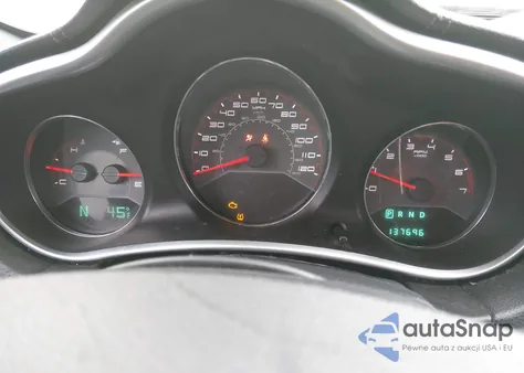 2011 Dodge Avenger Express z USA, uszkodzony, nr VIN 1B3BD4FB6BN546628